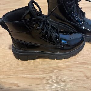 Timberland GREYFIELD Black Patent Leather Combat Boots